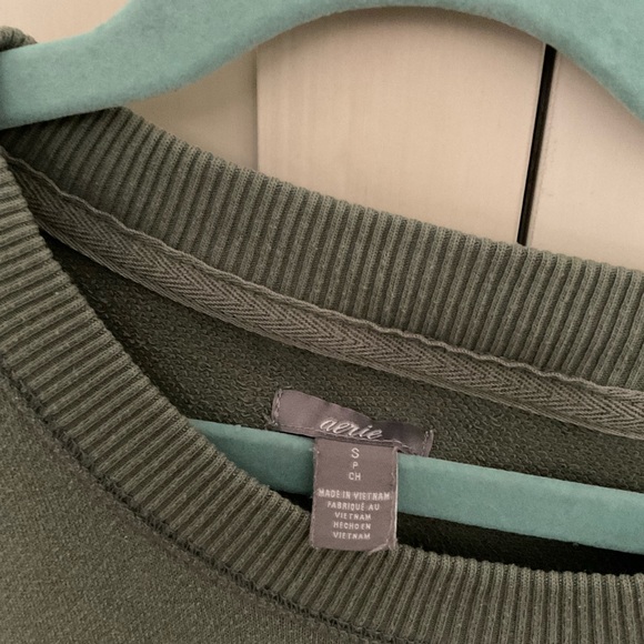 Hollister Plaid Shirt and Aerie sweatshirt with lace inserts - Picture 4 of 7